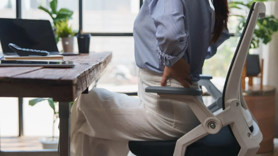 AirPods as Posture Trainers: This App Tells You If You're Sitting Correctly – We Tried It Out | t3n