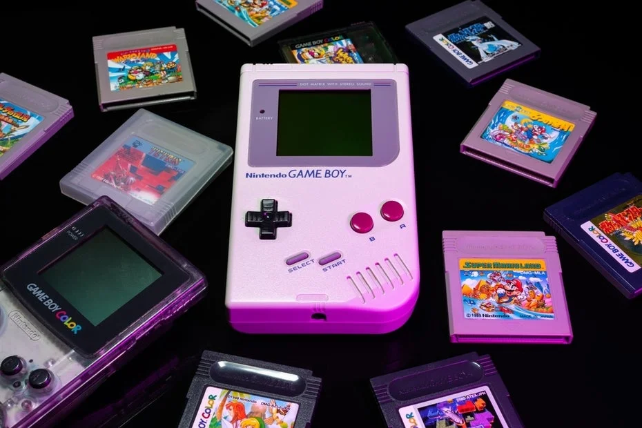 Using a Game Boy to Capture Stunning Images of Jupiter: A Retro Tech Revival