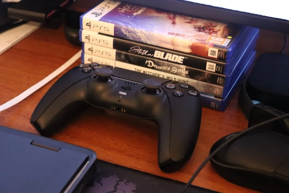The Shift to Digital Gaming: Implications for Gamers and Manufacturers