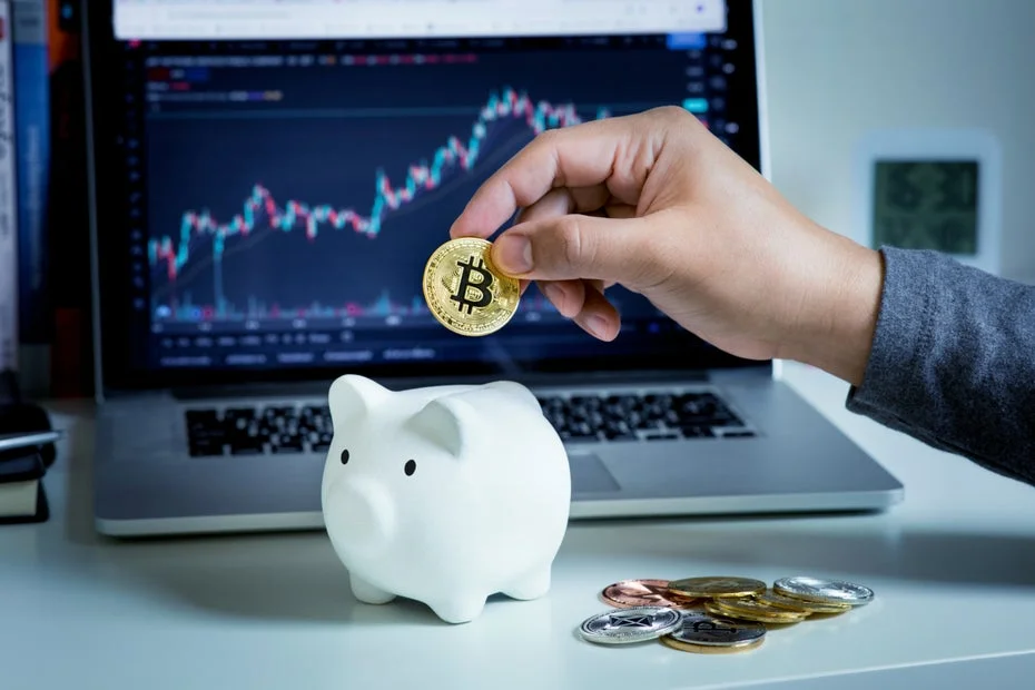 Turnaround: Savings Banks and Cooperative Banks Open Up to Cryptocurrency Trading