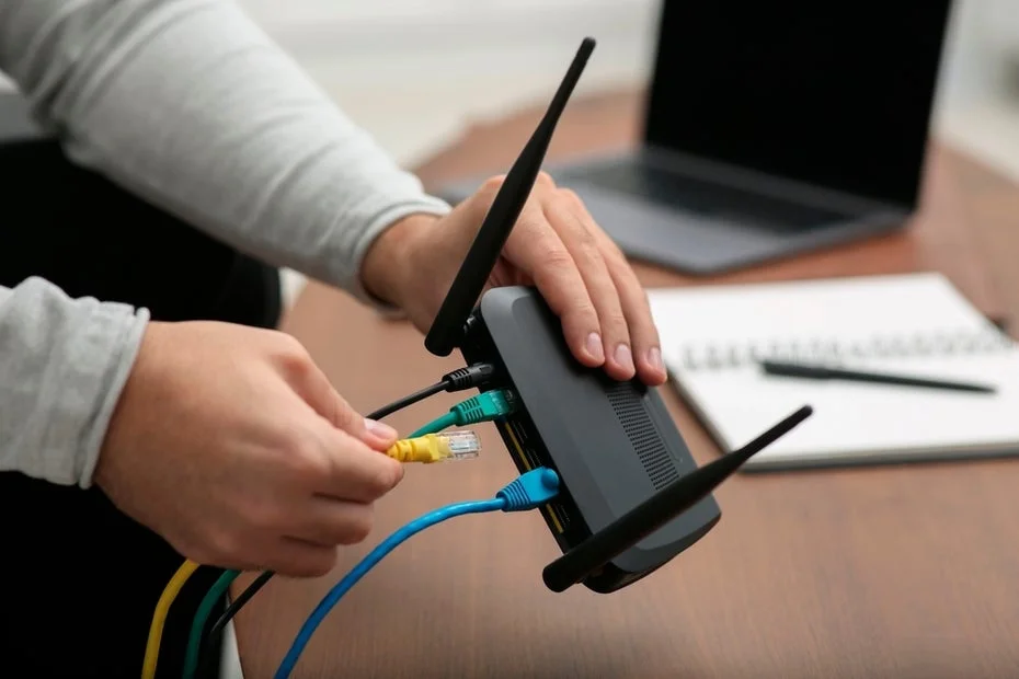 Don't Throw Away Your Old Router: 4 Clever Ways to Still Use It